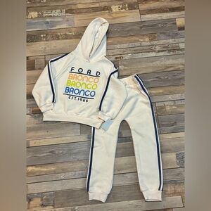 NWT Ford Bronco outfit size 5T